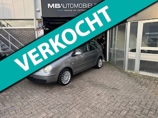 Volkswagen Polo 1.2-12V Athene-3 deurs/APK/donker Grijs/ Lm Velgen/inruilkoopje!