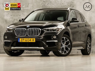 BMW X1 sDrive20i High Executive 192Pk Automaat (GROOT NAVI, HEAD-UP DISPLAY, LEDER, STOELVERWARMING, SPORTSTOELEN, GETINT GLAS, TREKHAAK, VIRTUAL COCKPIT, CRUISE, NIEUWSTAAT)