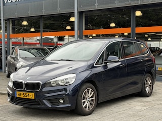 BMW 2-serie Tourer BWJ 10-2015 | 216d 116pk Corporate Lease 7P | TREKHAAK | PANO DAK | NAVI | CLIMA | CRUISE | PDC | LICHTMETAAL |