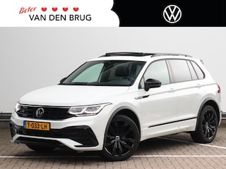 Volkswagen Tiguan 1.5 TSI R-Line Business | Schuif/kantel dak | Elektrische kofferbakklep | Achteruitrijcamera | Stoel en stuurwielverwarming | Dodehoekdetectie |