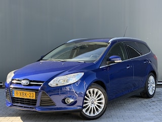 Ford Focus Wagon BWJ 2014 | 1.0T 126PK TITANIUM | TREKHAAK | CLIMA | NAVI | PDC 2X | DONKER GLAS | LICHTMETAAL |