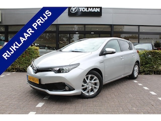 Toyota Auris 1.8 Hybrid Energy Plus Rijklaar | Keyless | Sensoren | Camera | Cruise | Clima | Dealer onderhouden