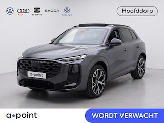 Audi Q3 1.5 e-hybrid S edition 272 pk S-tronic | Verlengde garantie | Navigatie | Panoramadak | Trekhaak (wegklapbaar) | Achteruitrijcamera | Stoelverwarming | Keyless | S-Line