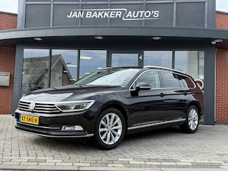 Volkswagen Passat Variant 1.8 TSI Business Edition R ✅ Trekhaak ✅ Alcantara/leer✅ VR Cockpit ✅ Automaat ✅