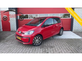 Volkswagen Up 1.0 BMT Sound AIRCO / PDC / ELEK RAMEN / BLUETOOTH / ZWART DAK!