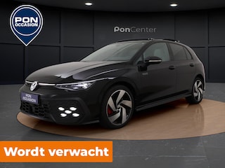 Volkswagen Golf 1.5 eHybrid GTE 272 PK | Pano Dak | Trekhaak | Head-up Display | Black Style | Camera | Side Assist | ACC | Leder | Elek. Stoel | Sportstoelen | Stuur-/Stoelverwarming | Matrix LED | 18'' |