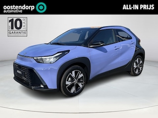 Toyota Aygo Hybrid 115 pulse | Lavender met zwart dak | Nieuw uit voorraad leverbaar |