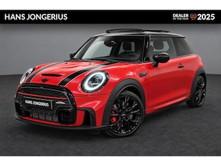 Mini Mini/Clubman/Cabrio 3-Deurs 2.0 Essential | SCHUIF/KANTELDAK | HEAD-UP | CAMERA | NAVI | STUUR/STOELVERWARMING | ADAPT. CRUISE CONTROL | CLIMATE CONTROL | PDC | LMV