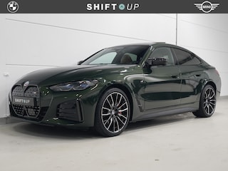 BMW i4 M50 84 kWh Schuifdak | M Stoelen | Harman Kardon | CoPilot