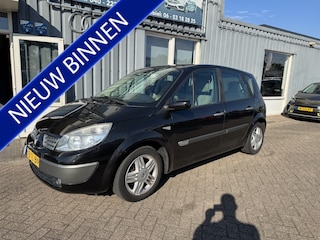 Renault Scénic 1.6-16V Privilège Luxe