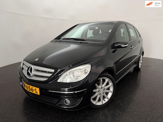 Mercedes-Benz B-klasse 200 Turbo AUTOMAAT / Cruise / Leder / Xenon / Clima