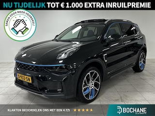 Lynk & Co 01 1.5 PANORAMADAK | TREKHAAK | ACHTERUITRIJCAMERA