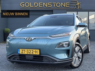 Hyundai Kona EV Premium 64 kWh ✓Soh 93.2 %✓2e Eigenaar✓Carplay✓Camera✓Navi✓Keyless✓Halfleder✓Rijstrooksensor✓Dodehoeksensor✓Pdc V+A✓Lm velgen✓Clima✓Cruise✓204pk✓N.A.P✓Apk tot 09-2027