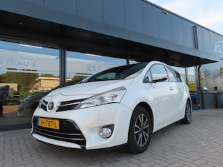Toyota Corolla Verso 1.6 VVT-i Business Ecc Navi Leder Pano Trekhaak 2013