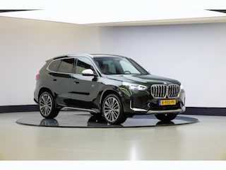 BMW X1 sDrive18i | X-Line | Innovation Pack | Panoramadak | NL auto |