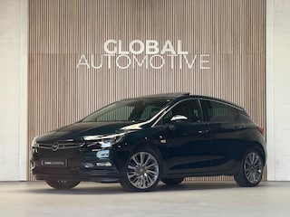 Opel Astra 1.4 Innovation - Leder - Schuifdak - Stoelventilatie en verwarming - Camera - IntelliLux
