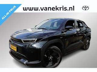 Toyota Urban Cruiser Dynamic 61 kWh , BSM, Achteruitrij camera, adaptive cruise, keyles entree, Stoelverwarming