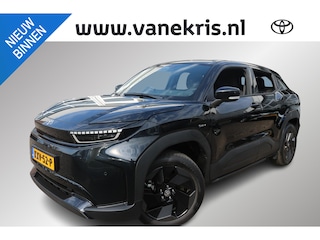 Toyota Urban Cruiser Dynamic 61 kWh , BSM, Achteruitrij camera, adaptive cruise, keyles entree, Stoelverwarming