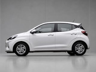 Hyundai i10 1.0 Comfort Sport (APPLE CARPLAY,NAVI,CLIMATE,CRUISE,LANE ASSIST,LED,SPORTSTOELEN,NETTE STAAT,NIEUWE APK)