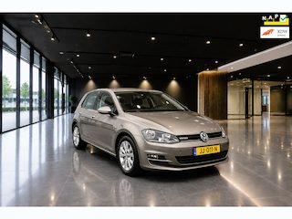 Volkswagen Golf 1.0 TSI BUSINESS EDITION CONNECTED LED