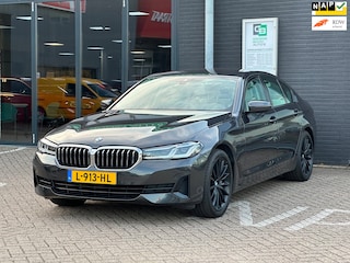 BMW 530e Business Edition Plus/2E EIG/LEDER/CARPLAY/NL-AUTO NAP!!