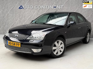 Ford Mondeo 1.8-16V Platinum / NAP / Rijdt Goed / APK