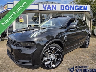 Lynk & Co 01 1.5 2023 PHEV | Black Pack | Trekhaak / 360 Camera / Panorama | SOH 94% / BTW AUTO!