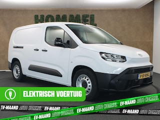 Toyota Proace City Navigator LONG 50 kWh - DIRECT UITVOORRAAD LEVERBAAR - 3 FASE LADEN - SNELWEG LAADMOGELIJKHEID - NAVIGATIE - EXTRA LANGE LAADRUIMTE - APPLE CARPLAY/ANDROID AUTO - PARKEERSENSOREN ACHTER - SCHUIF DEUR RECHTS - 3 ZITS UITVOERING - 2 LAADKABELS - RUITEN IN ACHTERDEUREN - 16 INCH WIELEN MET BRIDGESTONE BANDEN
