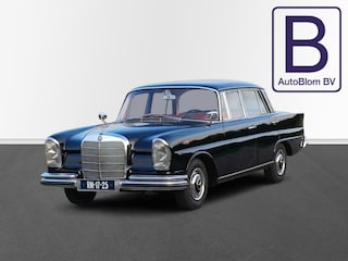 Mercedes-Benz S-klasse 220 W111 "Heckflosse" / Opknapper / Rijdt, remt en schakelt goed /