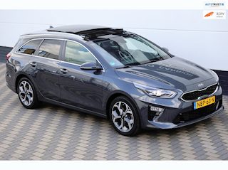 Kia Ceed Sportswagon 1.4 T-GDi ExecutiveLine Pano Leer luxe!