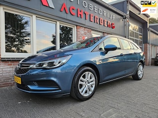 Opel Astra Sports Tourer 1.0 Edition Camera! Navigatie! Nette Auto! NAP! Airco! Cruise Control!