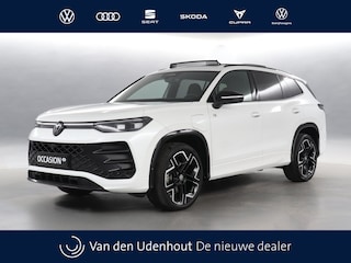 Volkswagen Tayron 1.5 eHybrid 204pk R-Line Edition DSG / Panoramadak / Stoel+stuurverwarming / 360 Camera / Trekhaak