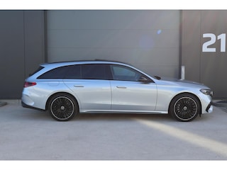 Mercedes-Benz Estate 300 de 4MATIC AMG Line / Panoramadak / Memory Stoelen / Hyperscreen / Keyless-Go / Luchtvering / Nappa Leder