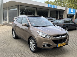 Hyundai ix35 2.0i 4WD i-Catcher Leder Pano Keyless Camera