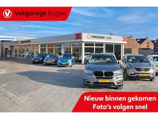 Renault Mégane Estate 1.4 131 PK TCe Dynamique,| Meeneem Prijs | Ned Auto | Trekhaak | Clima | Keyless entry | | Navigatiesysteem | Lichtmetalen wielen 16"| Cruise control | Bagagedek |  Dakrails |