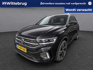 Volkswagen T-Roc 1.5 TSI R-Line Business+ / Digitaal dashboard / Navigatie / App connect / Camera / Parkeersensoren V+A /