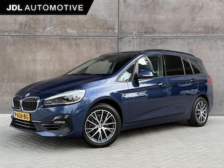 BMW 2-serie Tourer 216i 7persoons Business Edition | Trekhaak | Head-UP | Cruise control | DAB+ | Elektr. Kofferklep |