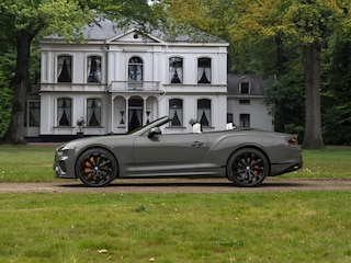 Bentley Continental 4.0 V8 Hybrid | Naim | Mulliner | Touring Spec. | Black Design Spec.