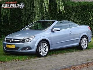 Opel Astra TwinTop 1.6 Cosmo Distributieriem vervangen