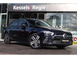 Mercedes-Benz A-klasse 250 e Progressive | BLIS | Distronic | Sfeer | Elec.trekhaak | Memory | Leer | CarPlay | Camera