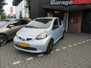 Toyota Aygo 1.0-12V
