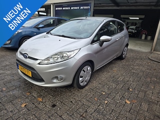 Ford Fiesta 1.4 Ghia | AUTOMAAT | 3/6 OF 12MND GARANTIE | AIRCO | ELEC RAMEN | NW APK |