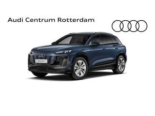 Audi Q6 e-tron S edition performance 100 kWh | Panoramadak | Trekhaak | Warmtepomp | 360 camera | Bestuurdersstoel met geheugen | Multimedia scherm passagier | Adaptieve cruise control | Matrix LED verlichting | Stoelverwarming voor en achter |