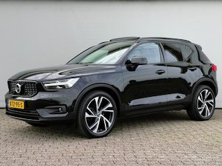 Volvo XC40 T5 AWD | R-Design | Panoramadak | Trekhaak | Nieuwstaat!