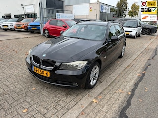 BMW 3-serie Touring 316i Business Line, Navigatie, NAP, Airco, Trekhaak, Dealer onderhouden