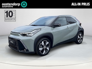 Toyota Aygo Hybrid 115 pulse | Tarragon met zwart dak | Easy Pack | Nieuw uit voorraad leverbaar |