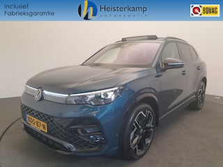 Volkswagen Tiguan 1.5 eHybrid 272pk DSG/AUT R-Line Wegklapbare trekhaak, Panoramadak, Harman/Kardon, Leder