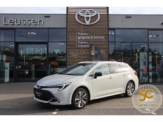 Toyota Corolla Touring Sports Hybrid 140 Dynamic STOEL/STUURVERW. P-SENSOREN APPLE/ANDROID CLIMA AD-CRUISE CAMERA