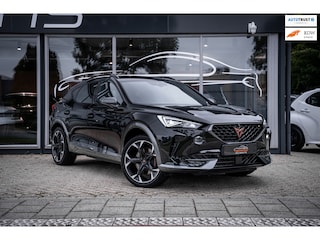 Cupra Formentor 1.4 e-Hybrid VZ Performance|Carplay|Digital dash|Kuipstoelen|Half leder