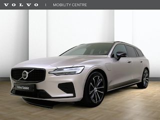 Volvo V60 2.0 T8 AWD + Dark | Trekhaak | 360 Camera | Panoramadak | Heads-up Display |